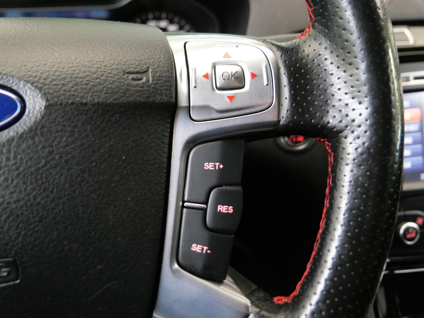 Ford S-MAX 2.2 TDCI 147 kW Titanium