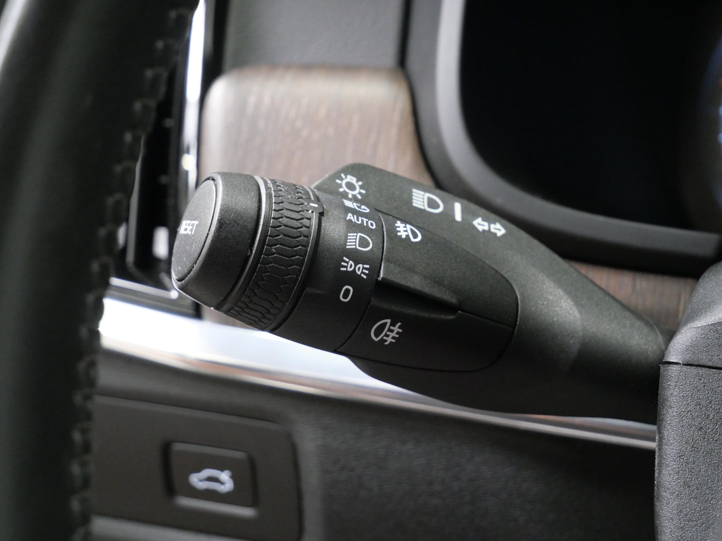 Volvo V90 2.0 B5 173 kW Cross Country
