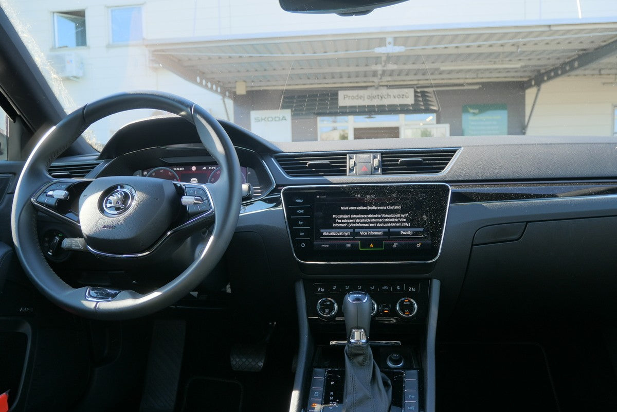 Škoda Superb L&K 2.0 TSI 206 kW