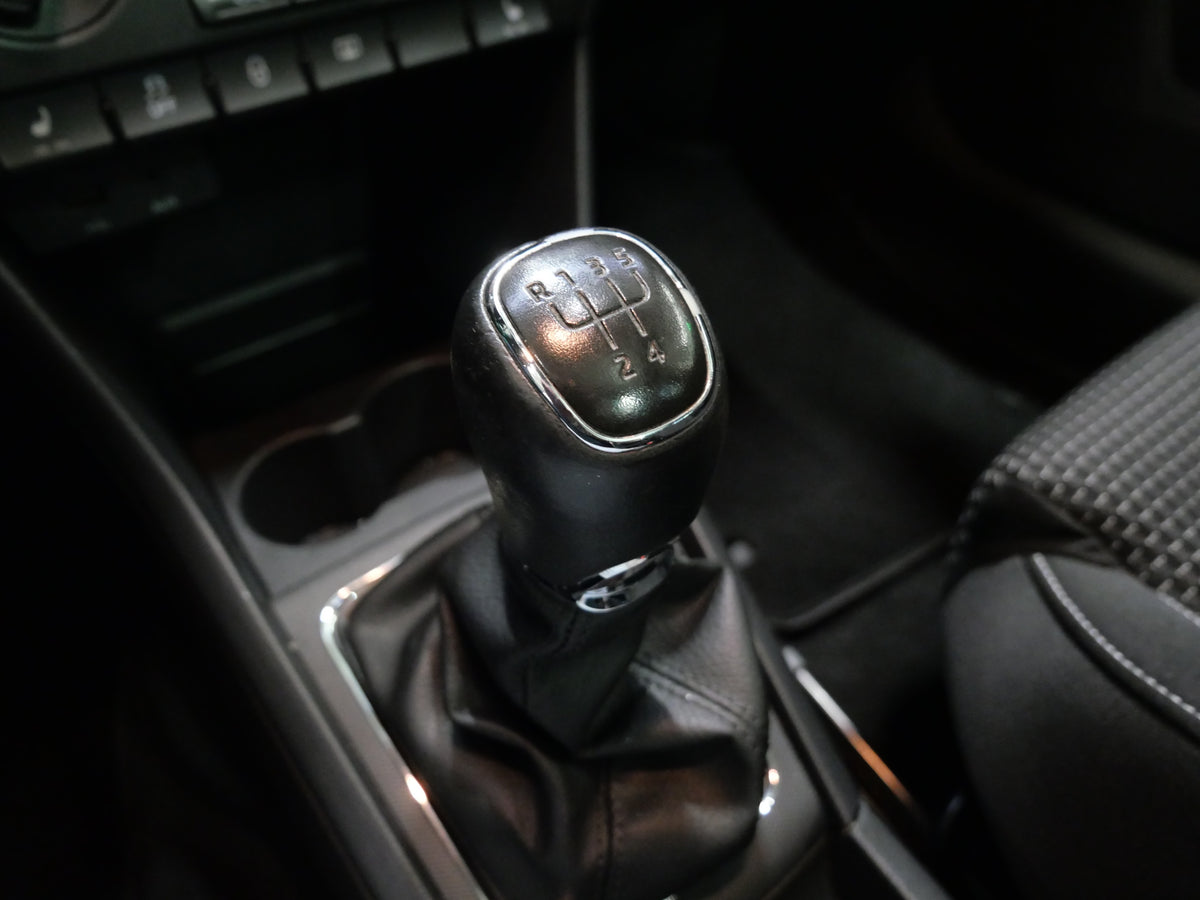 Škoda Rapid Spaceback 1.6 TDI 77 kW Style+