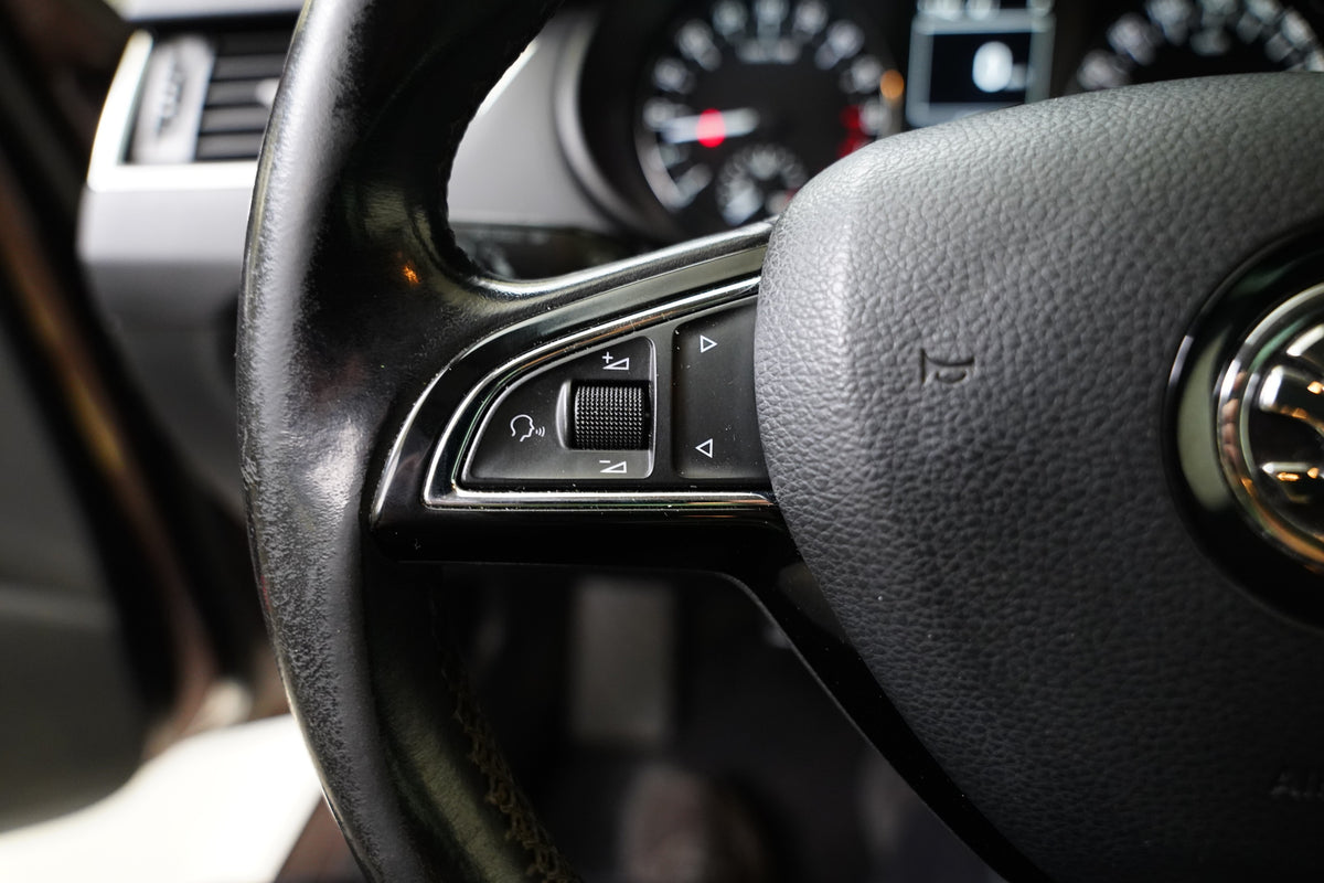 Škoda Octavia 2.0 TDI 110 kW – foto 16