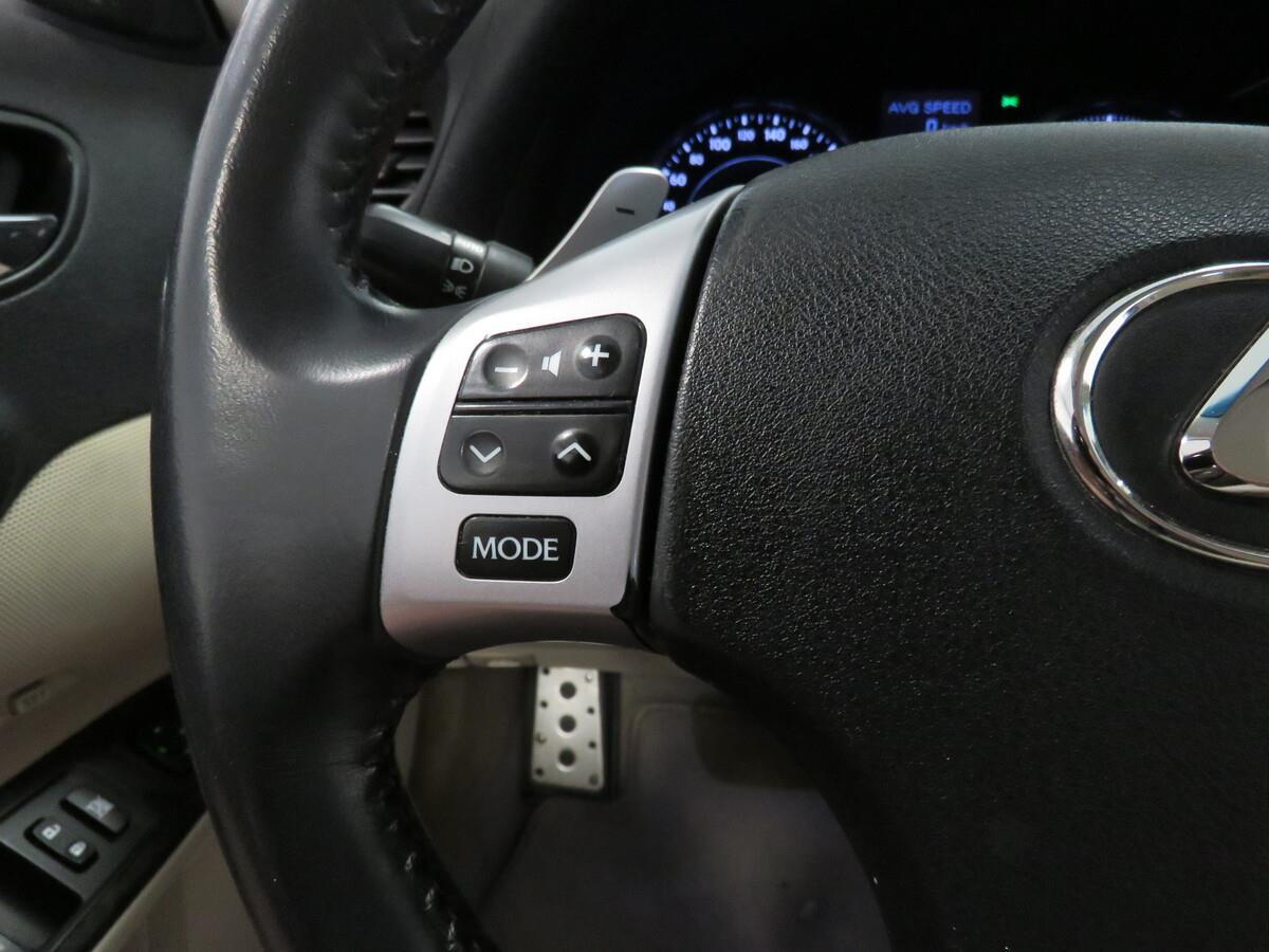 Lexus IS 2.5 V6 153 kW Luxury