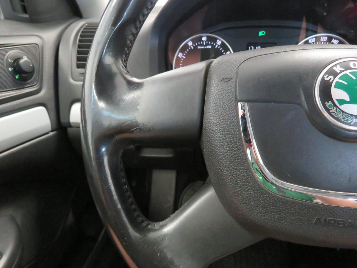 Škoda Octavia 1.6 MPI 75 kW Ambiente Plus