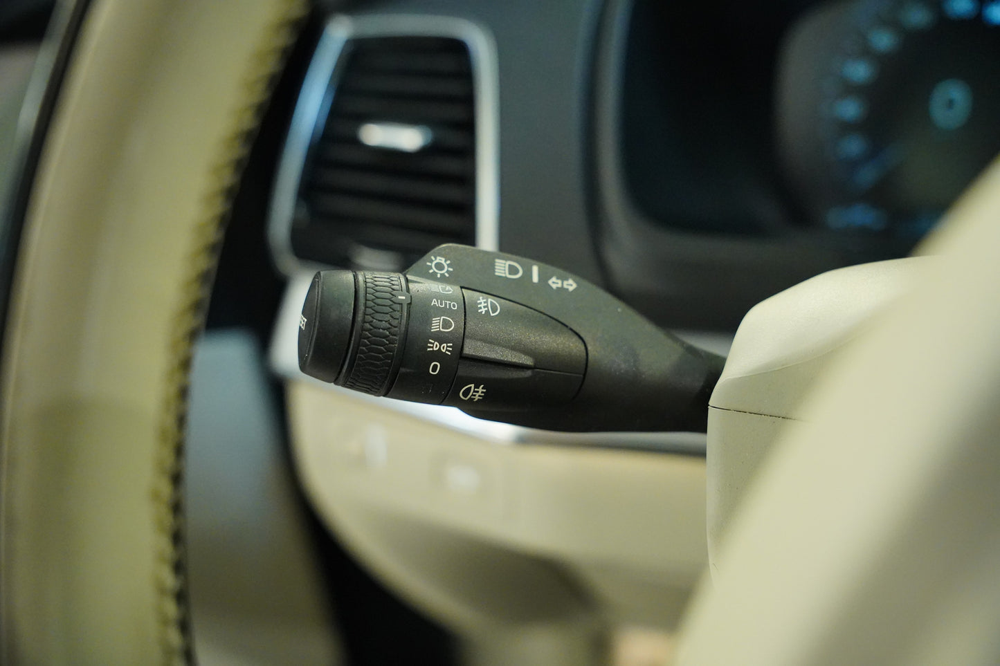 Volvo XC90 2.0D 165 kW