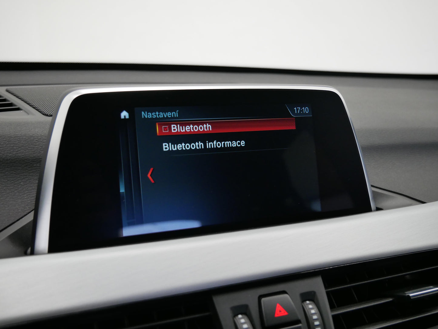BMW X1 20i 141 kW sDrive Sport Line