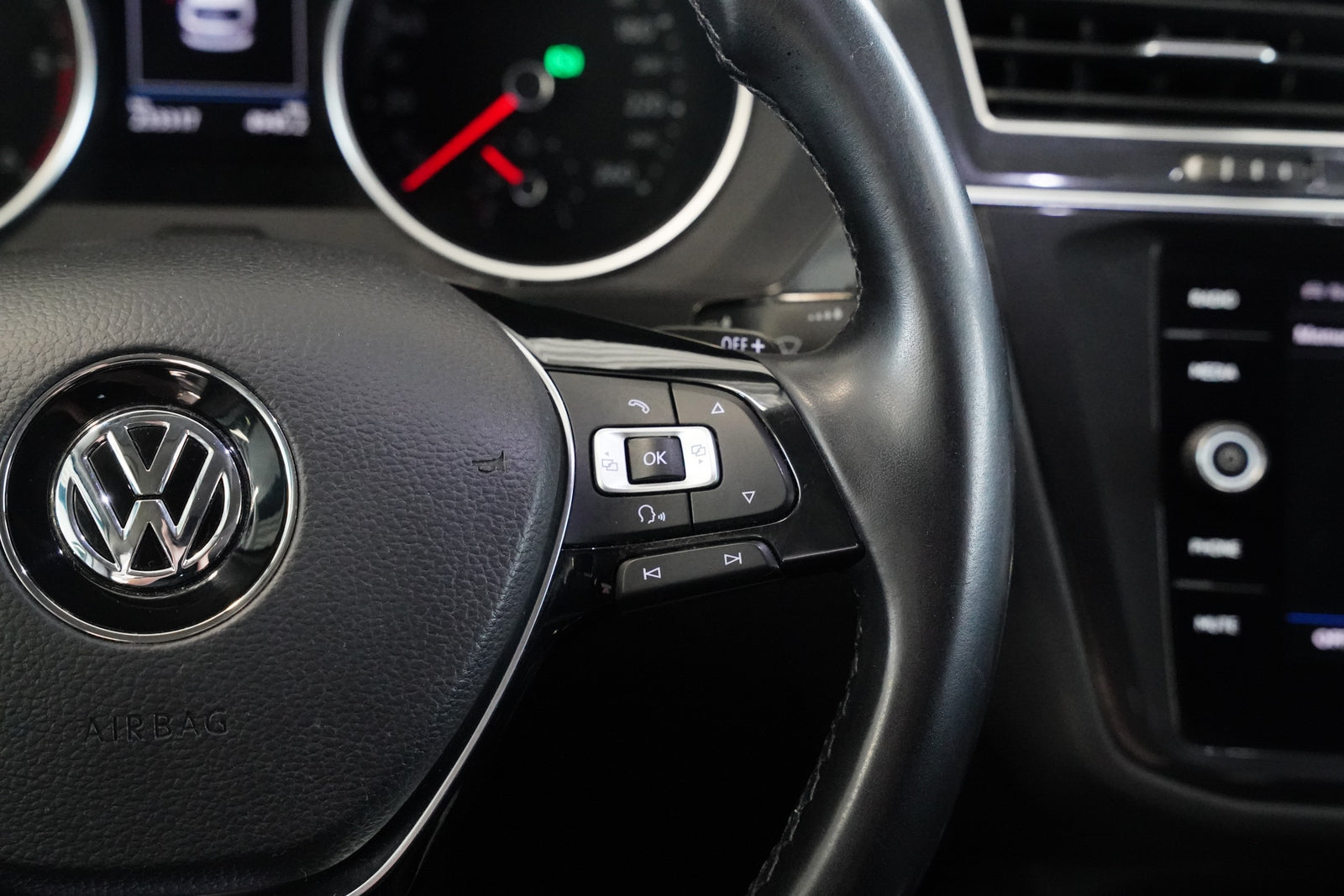 Volkswagen Tiguan 2.0 TDI 110 kW DSG 4X4 – foto 16