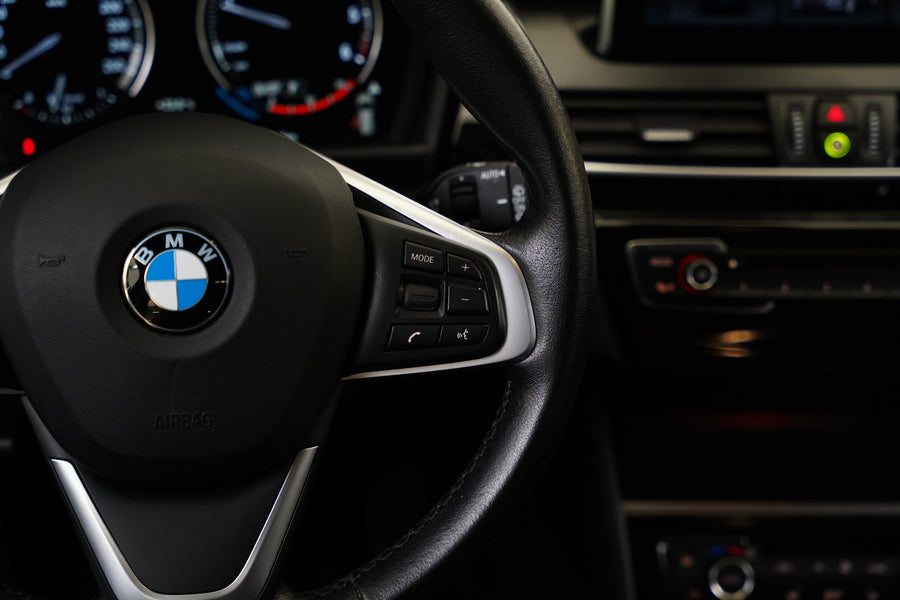 BMW Řada 2 218d 110 kW xDrive Luxury – foto 16