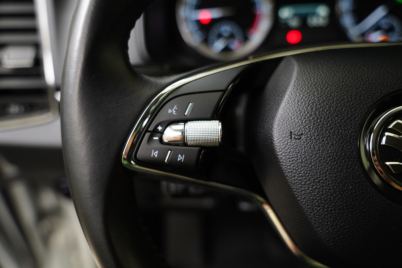 Škoda Karoq 2.0 TDI 85 kW – foto 16