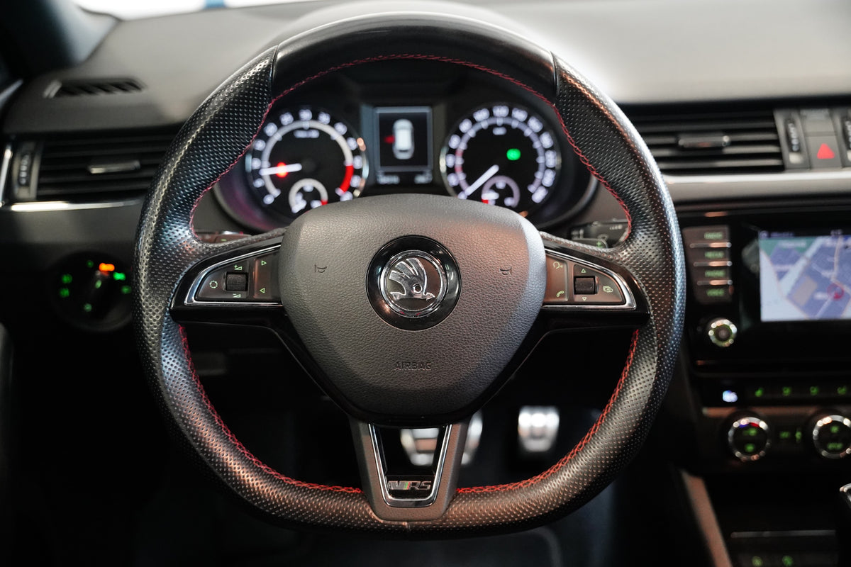 Škoda Octavia 2.0 TDI 135 kW RS – foto 18