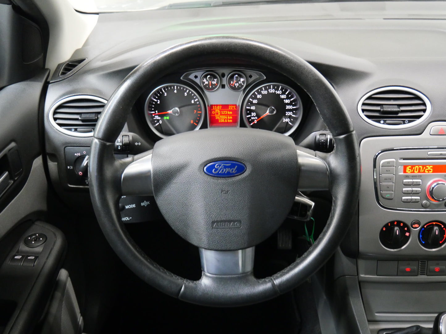 Ford Focus 1.6 Duratec 74 kW Trend
