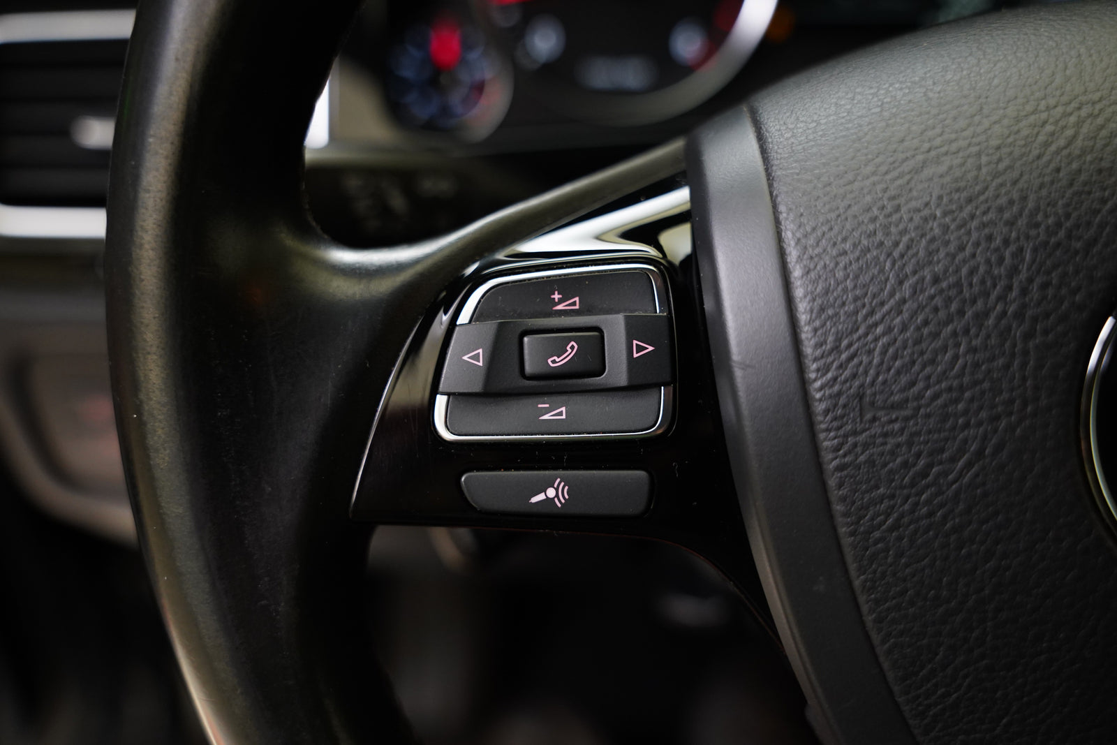 Volkswagen Touareg 3.0 TDI 180kW Edition X – foto 16