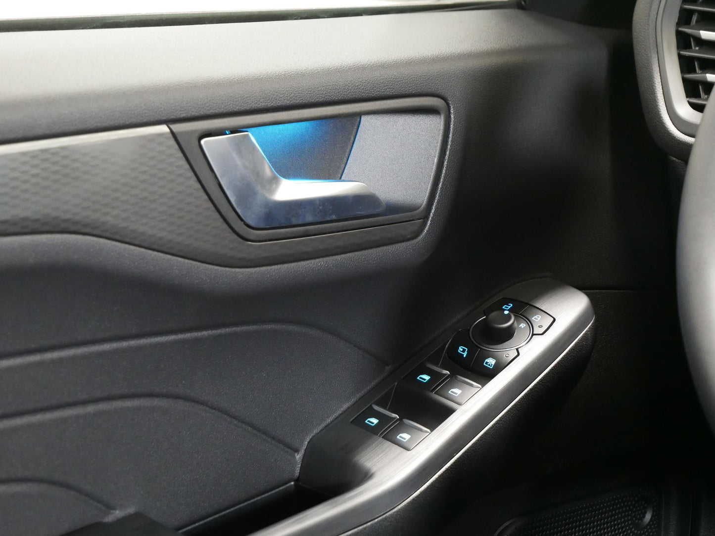 Ford Kuga 1.5 EcoBoost 136 kW Titanium