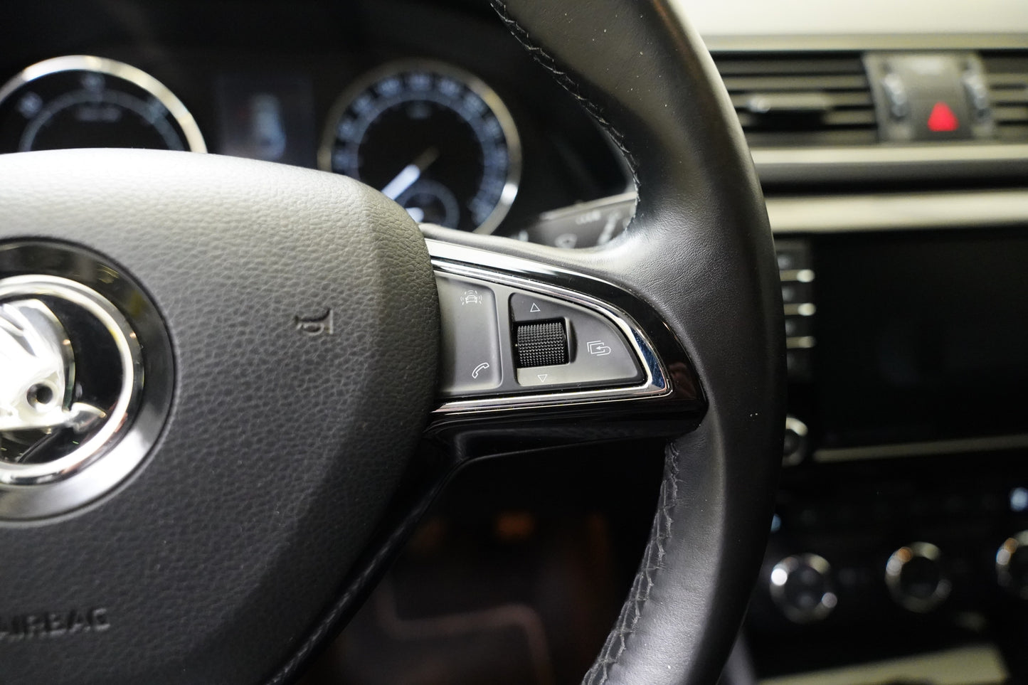 Škoda Superb 2.0 TDI 140 kW Style