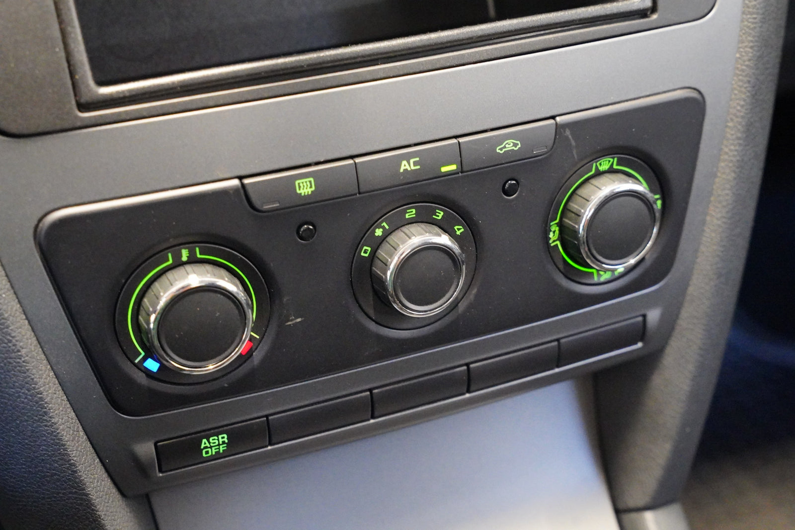 Škoda Octavia 1.4 16V 59 kW Tour – foto 16