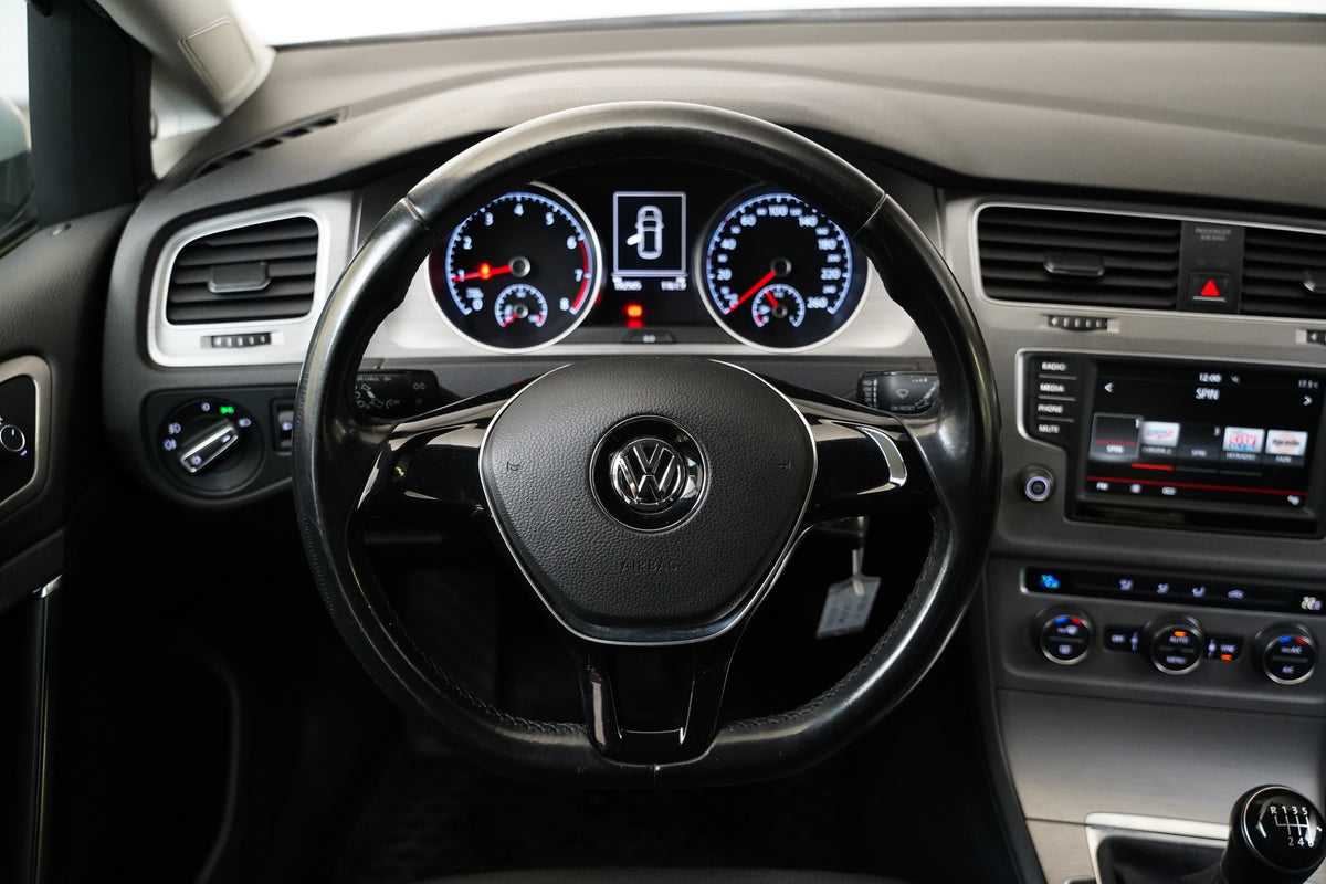Volkswagen Golf 1.2 TSI 81 kW – foto 16