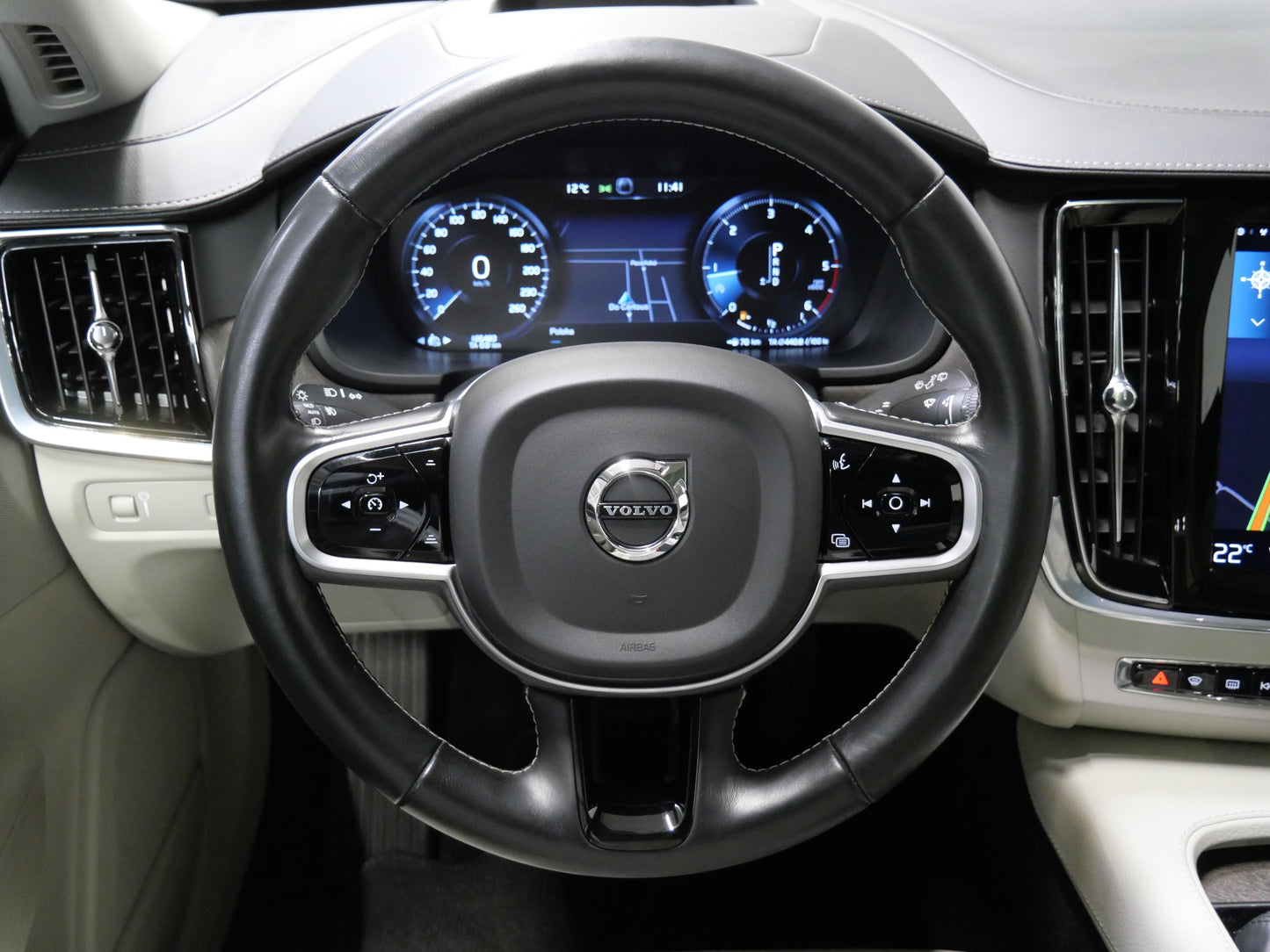 Volvo V90 2.0 D5 173 kW Cross Country