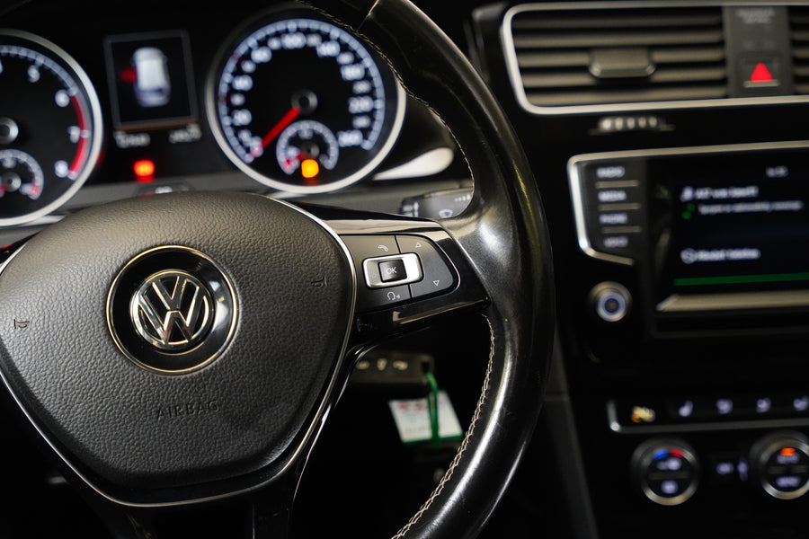 Volkswagen Golf 1.2 TSI 63 kW Cup – foto 16
