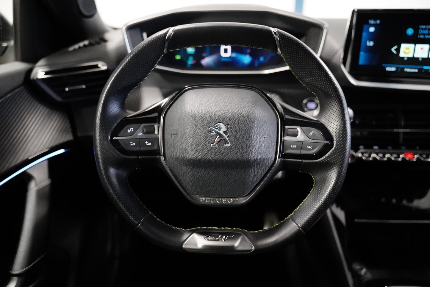 Peugeot 2008 1.2 PureTech 96 kW GT