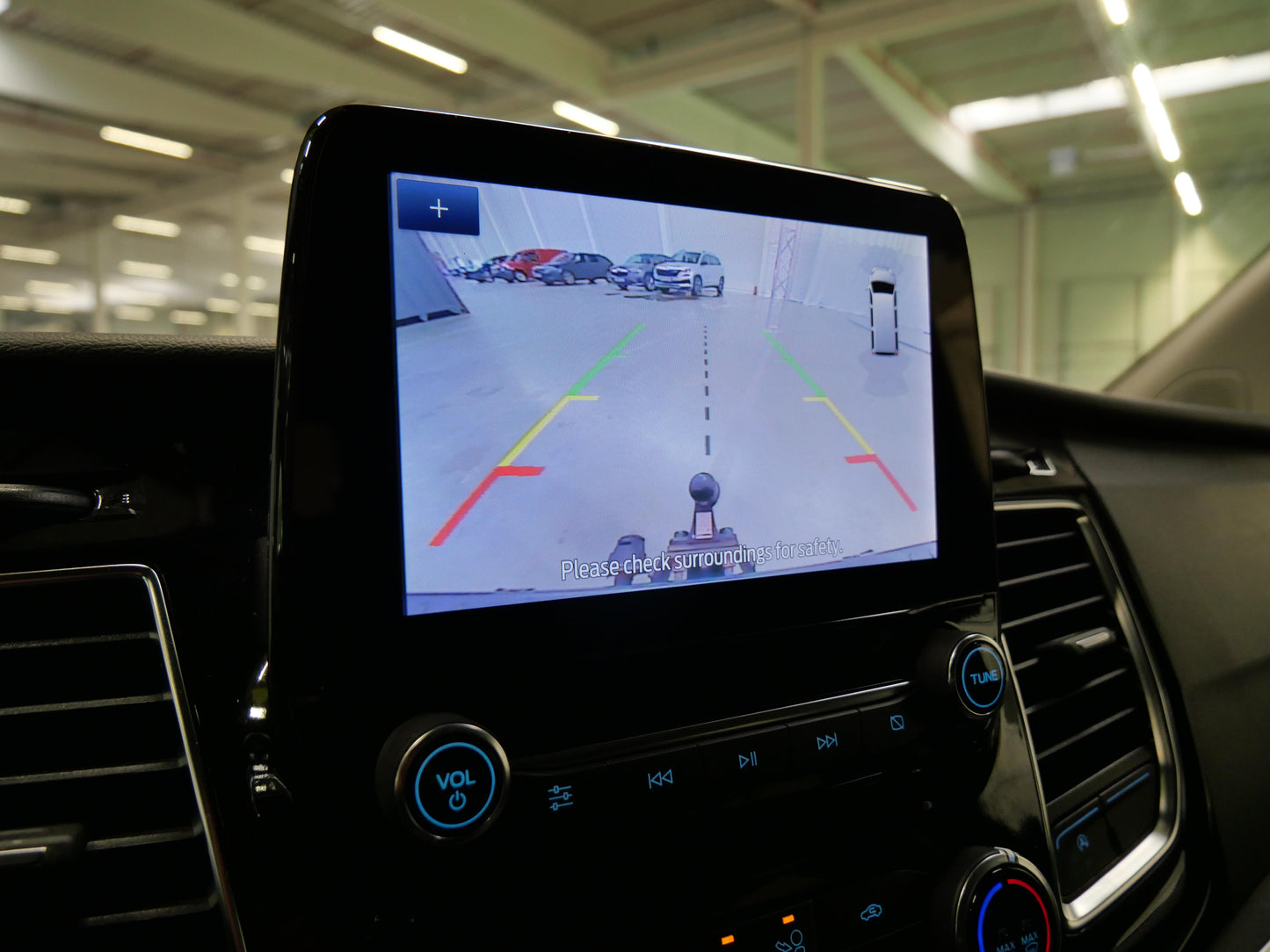 Ford Tourneo Custom 2.0 EcoBlue 110 kW Titanium L2