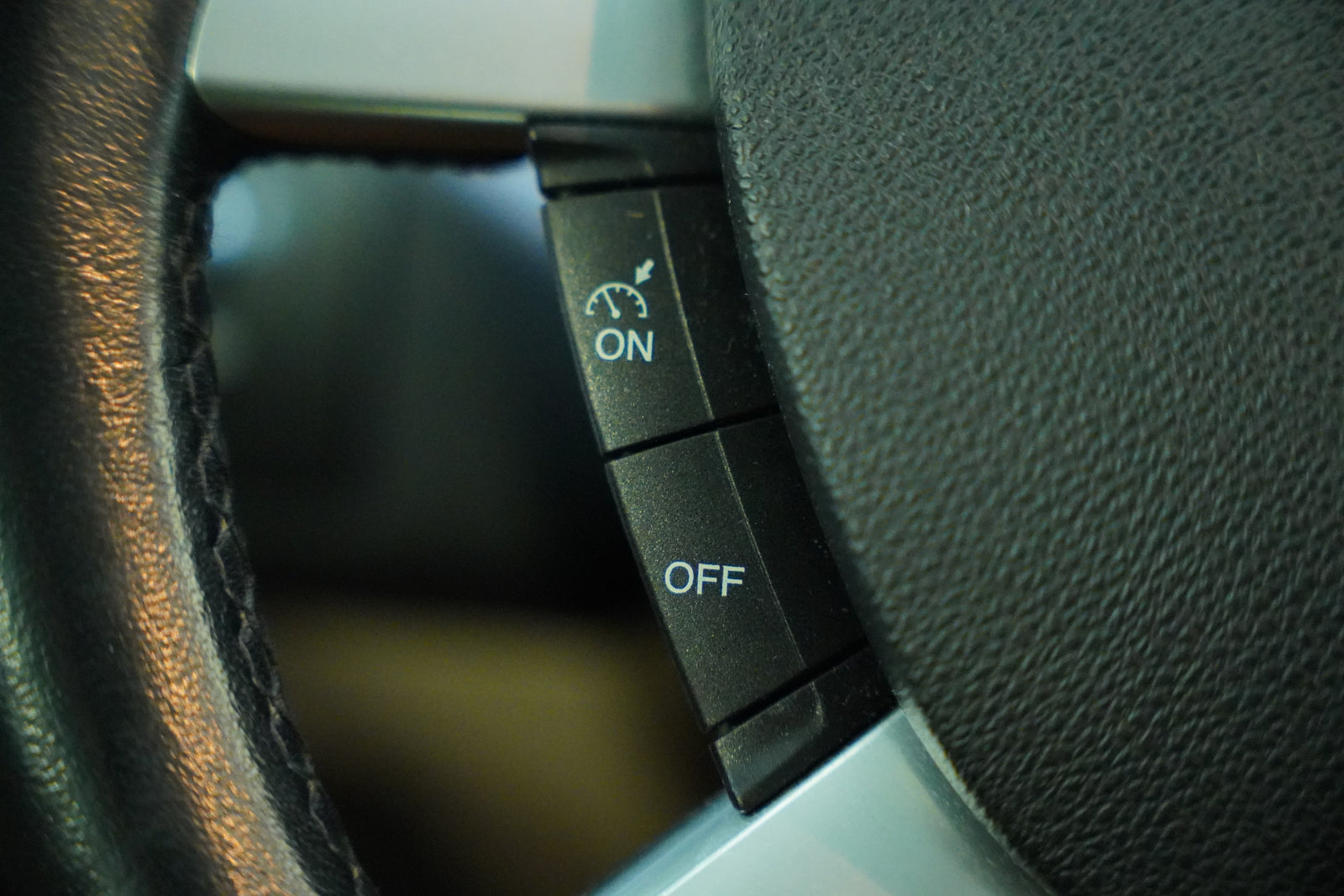Ford Focus 1.6i 74 kW Ghia – foto 16