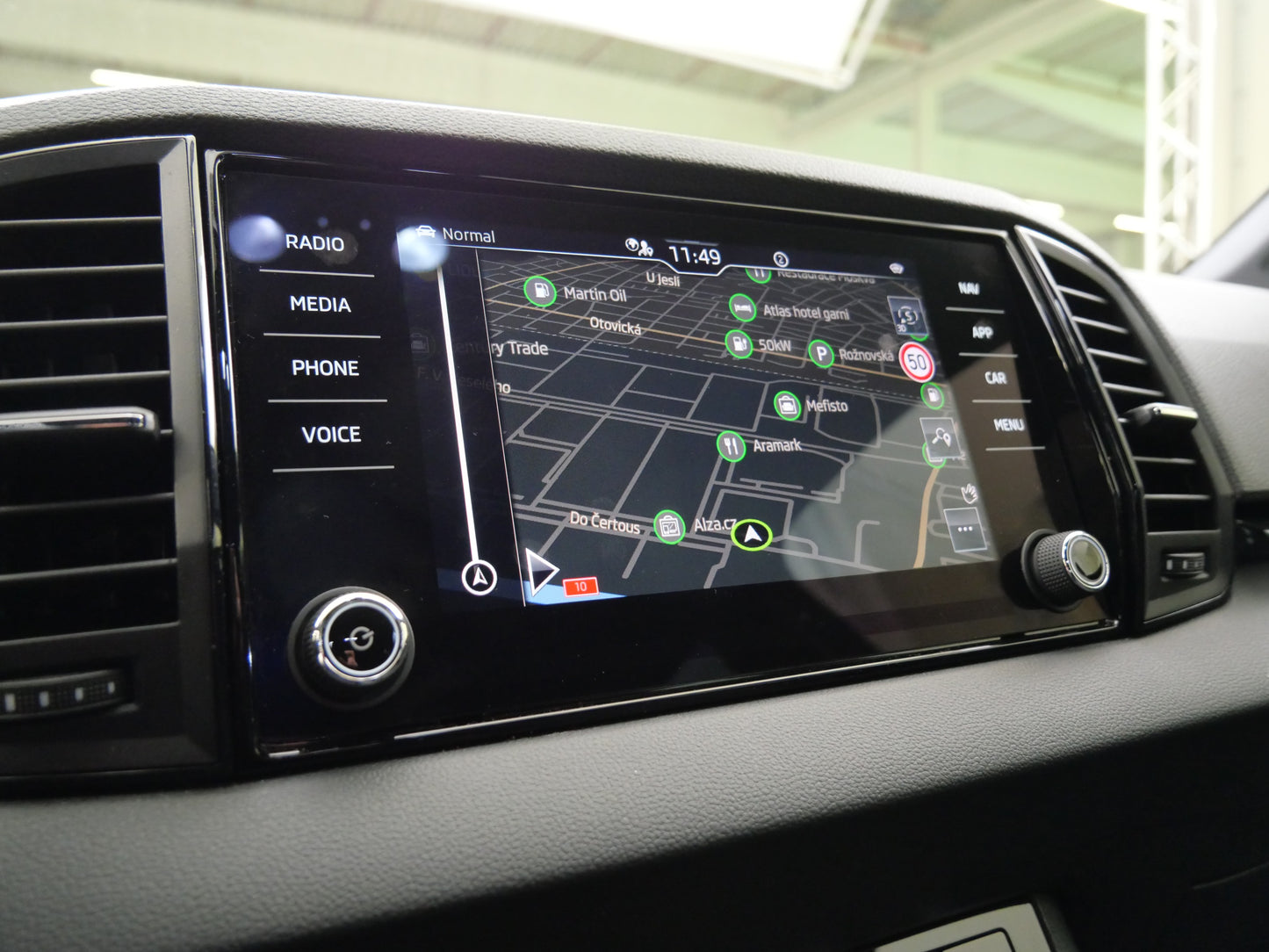 Škoda Karoq 1.5 TSI 110 kW DSG Sportline