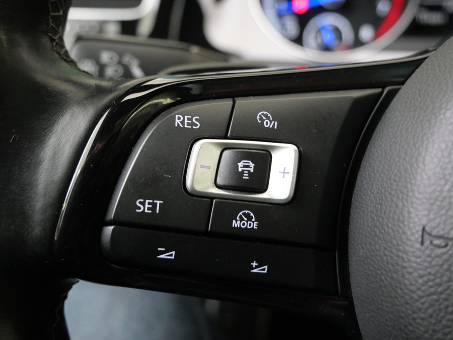 Volkswagen Golf 2.0 TSI 221 kW 4Motion "R" – foto 15