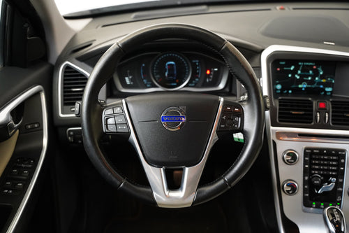 Volvo XC60 2.4 D5 162 kW – foto 16