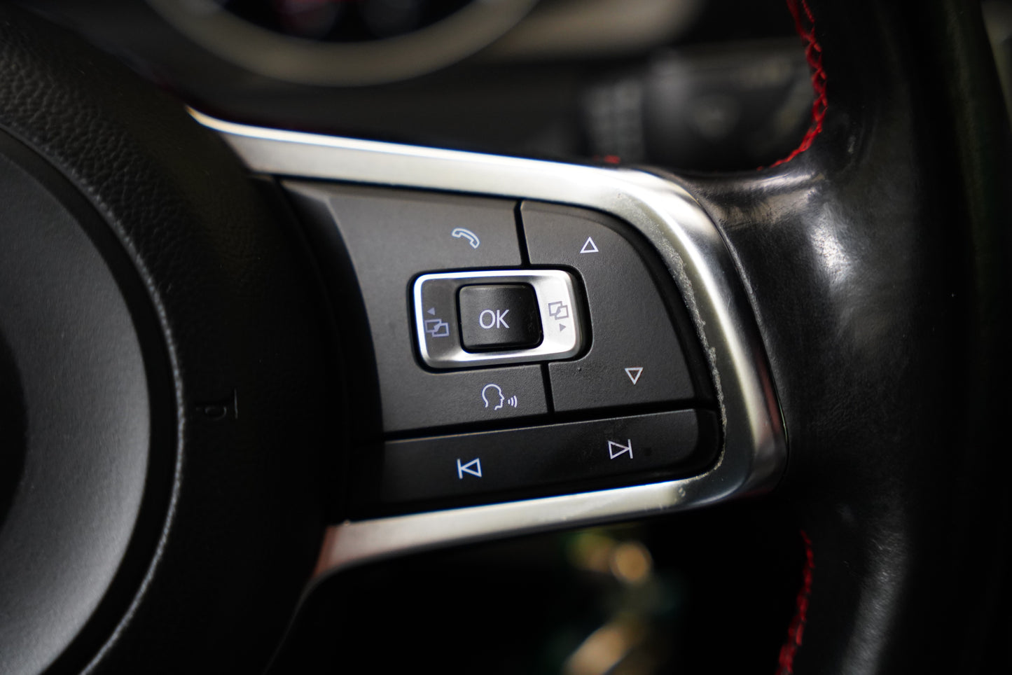 Volkswagen Golf 2.0 TSI 169 kW GTI Performance
