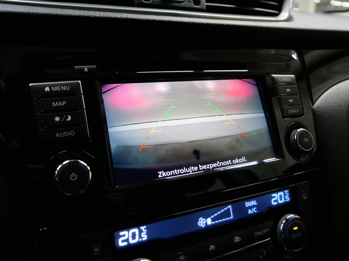 Nissan Qashqai 1.3 DIG-T 103 kW Shiro