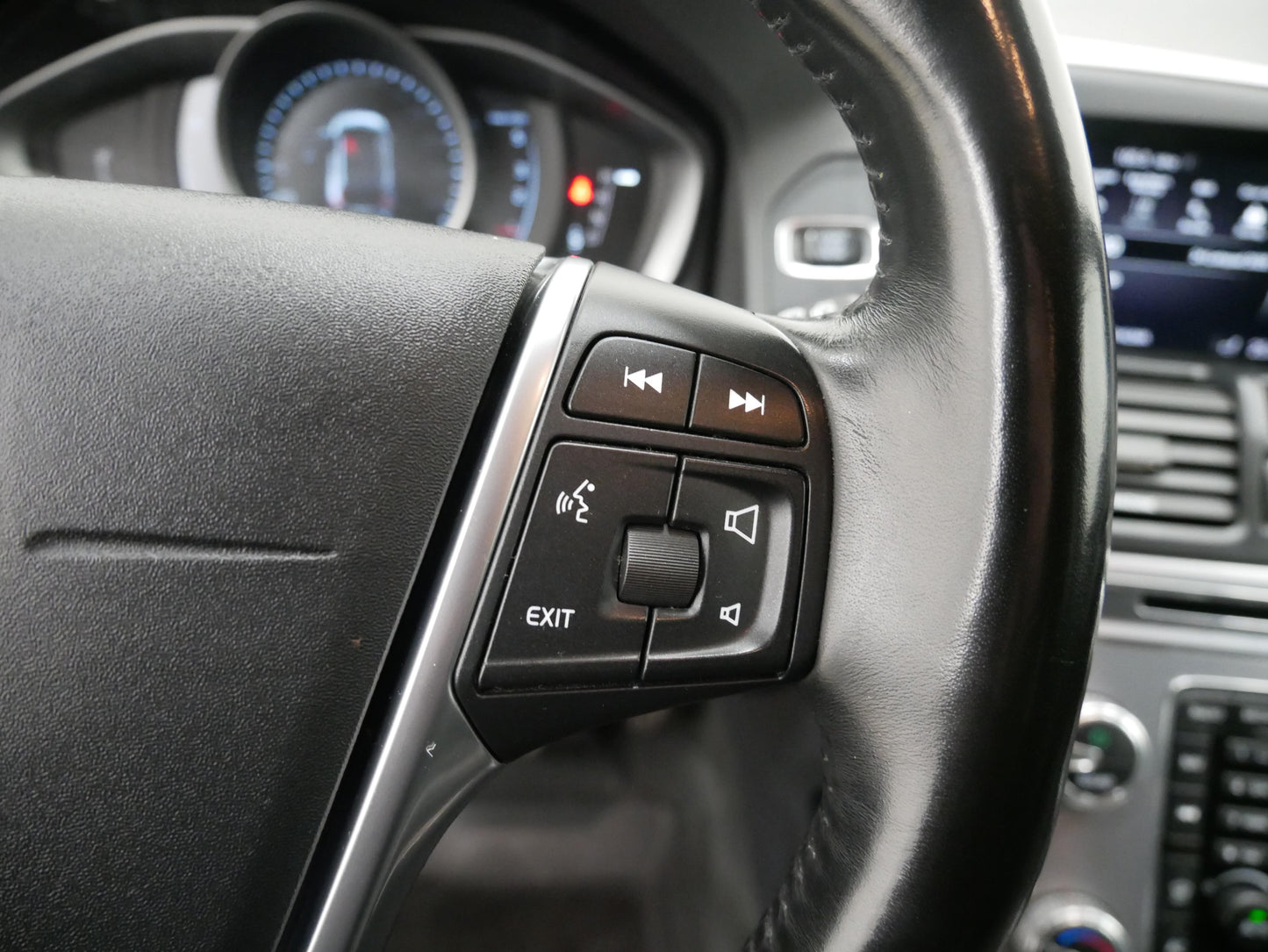 Volvo XC60 D4 140 kW AUT Momentum