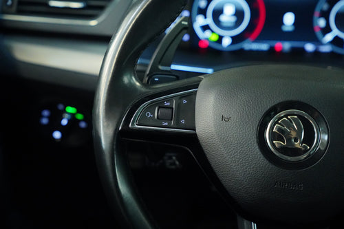 Škoda Superb 2.0 TDI 110 kW Style DSG – foto 16