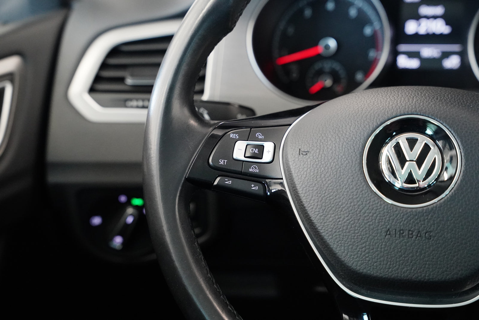 Volkswagen Golf 1.2 TSI 81 kW Comfortline – foto 16