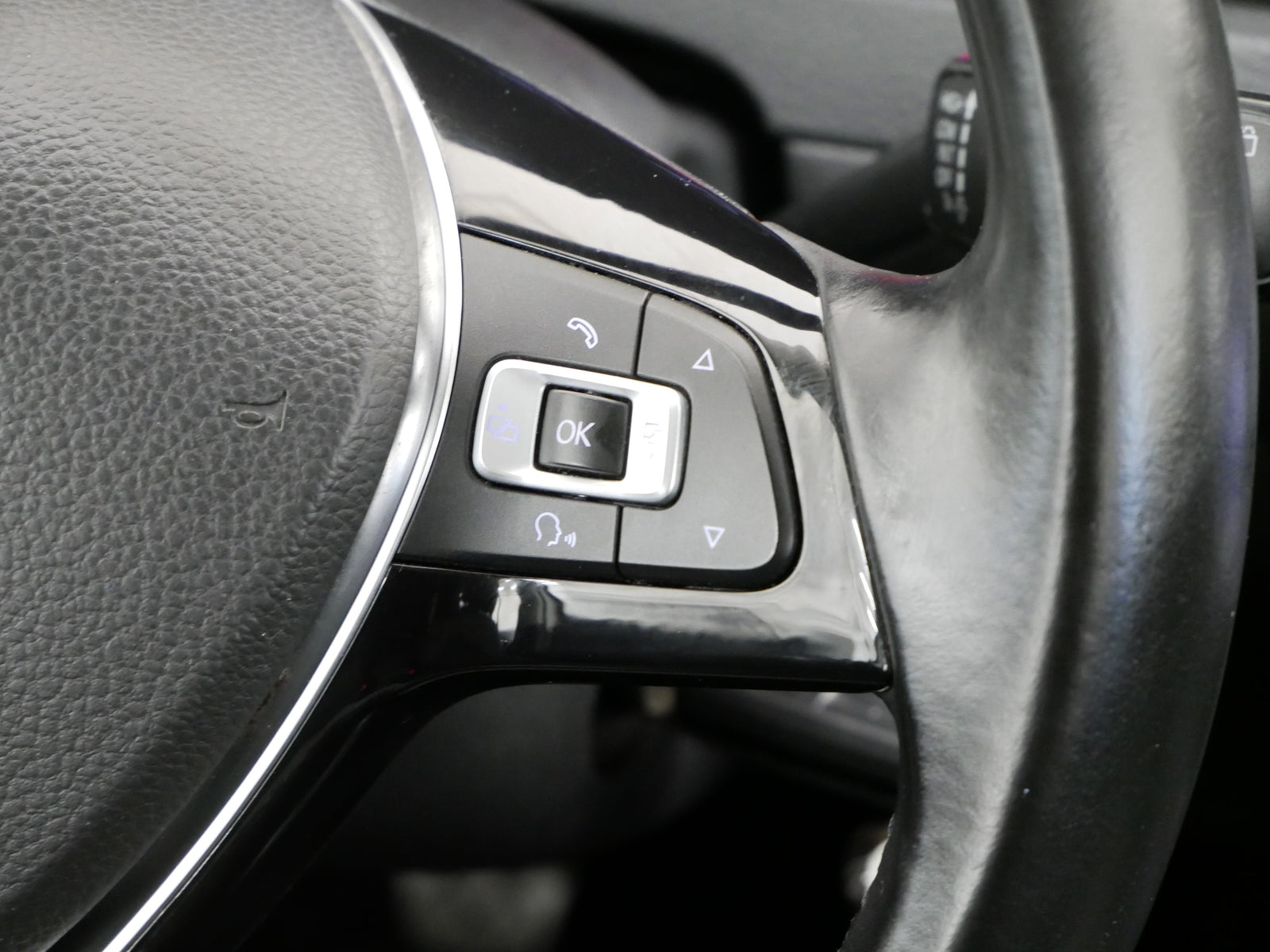 Volkswagen Golf 1.4 TSI 90 kW Highline – foto 16