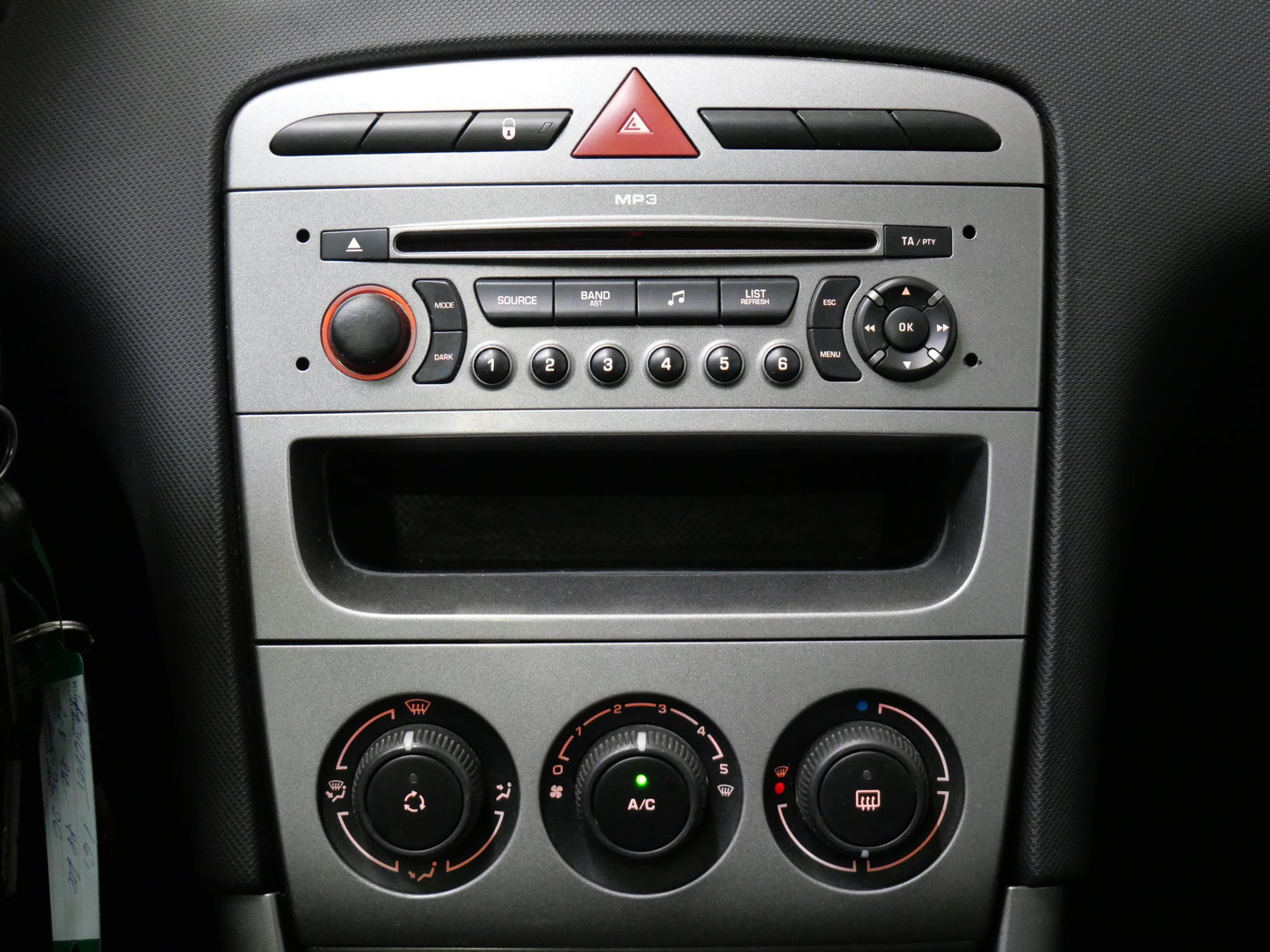 Peugeot 308 1.6 16V VTi 88 kW Premium