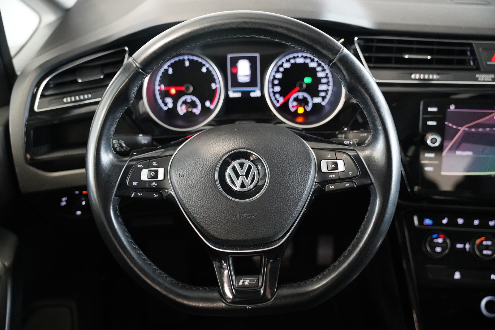 Volkswagen Touran 2.0 TDI 110 kW Highline – foto 16
