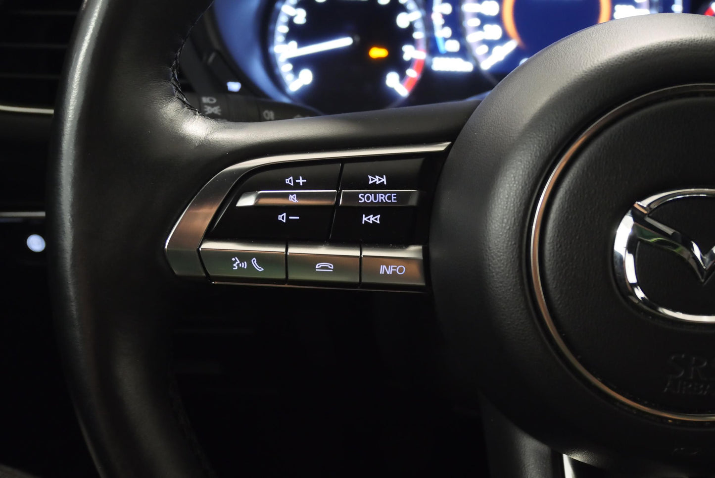 Mazda 3 2.0 Skyactiv-X180 132 kW GT Pl