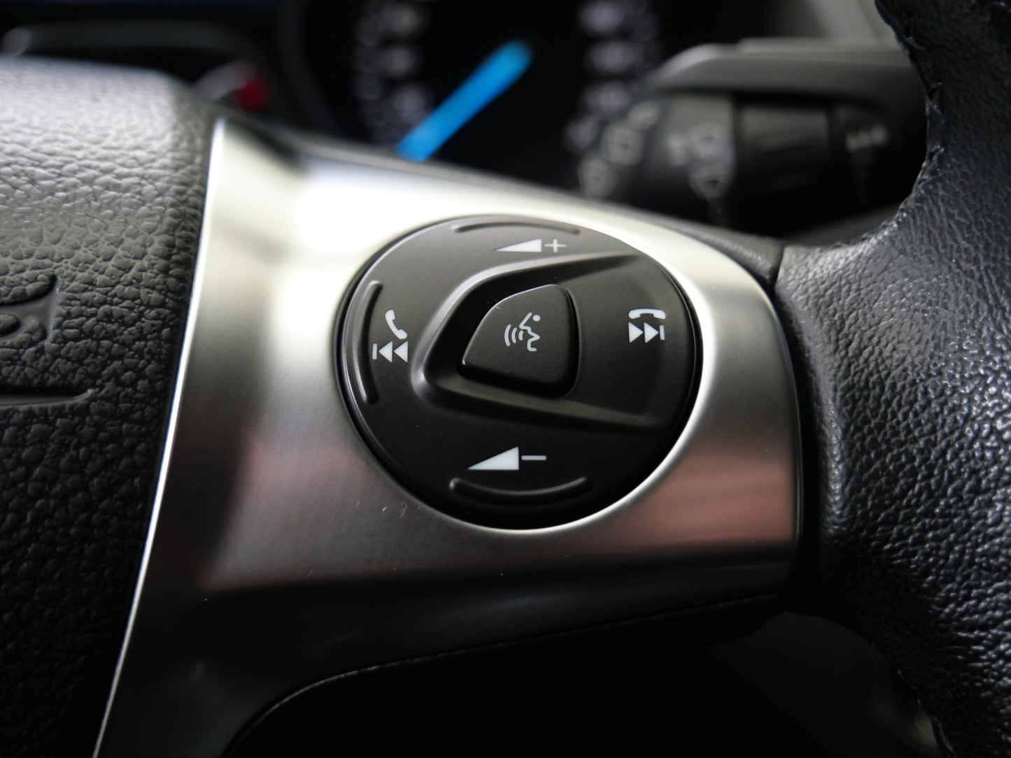 Ford Kuga 2.0 TDCI 110 kW Trend