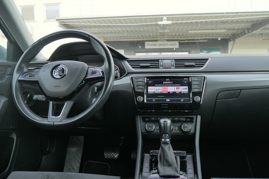 Škoda Superb 2,0 TDI 140kW – foto 6