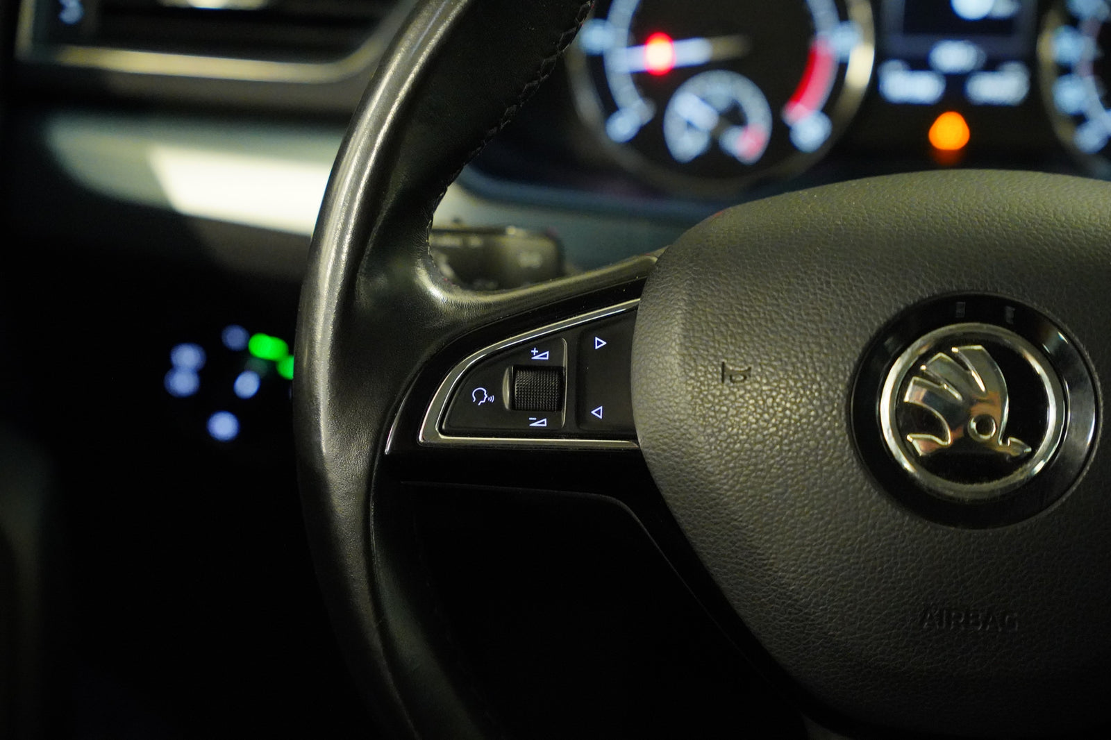 Škoda Superb 1.6 TDI 88 kW DSG Ambition – foto 16