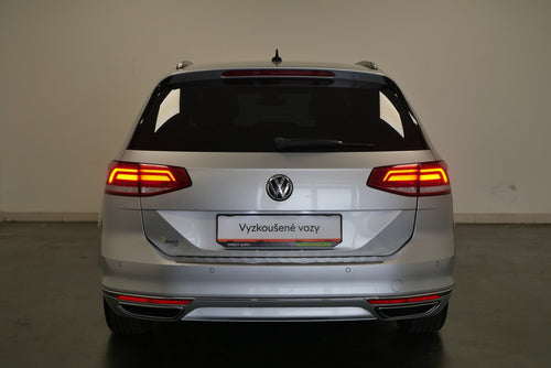 Volkswagen Passat 2.0 TDI 140 kW DSG 4x4 Comfort – foto 6