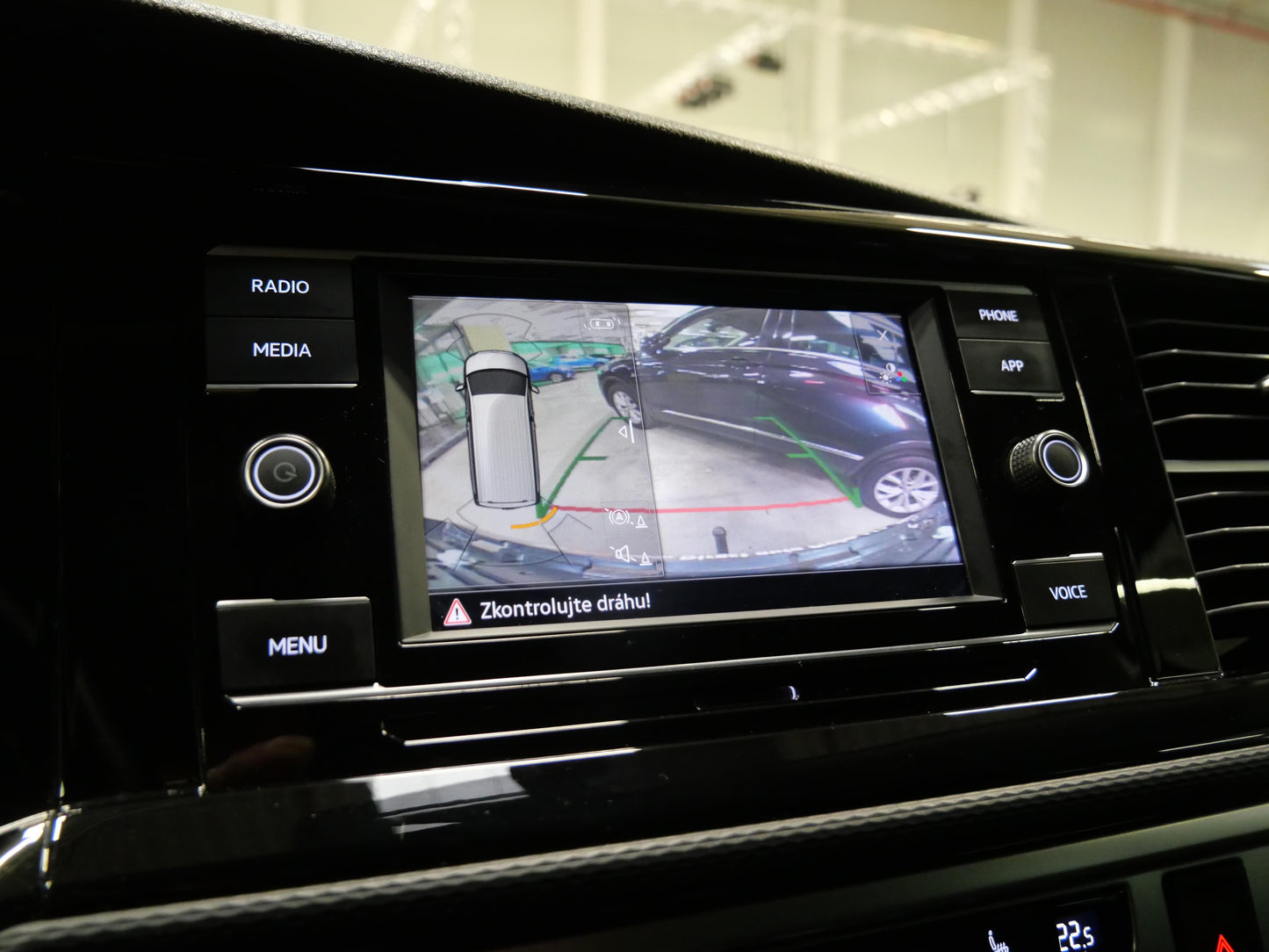 Volkswagen Caravelle 2.0 TDI 110 kW DSG Long