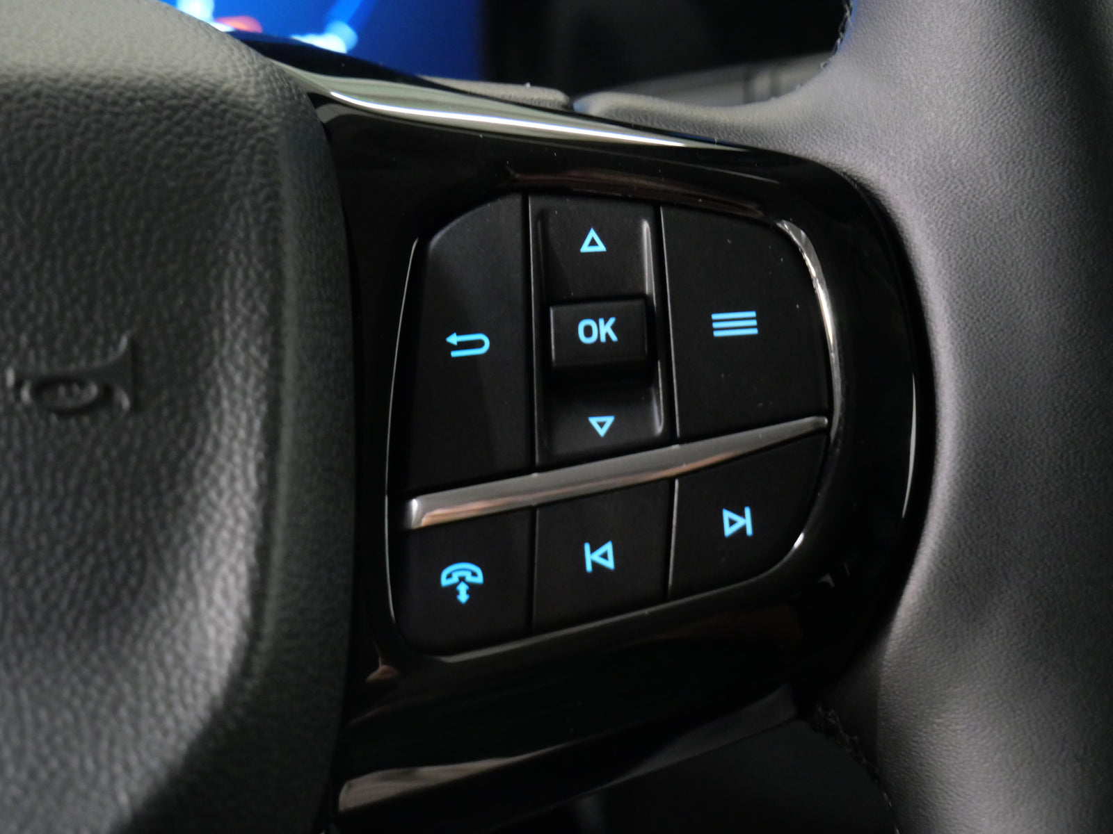 Ford Tourneo Custom 2.0 EcoBlue 125 kW Titanium X – foto 16