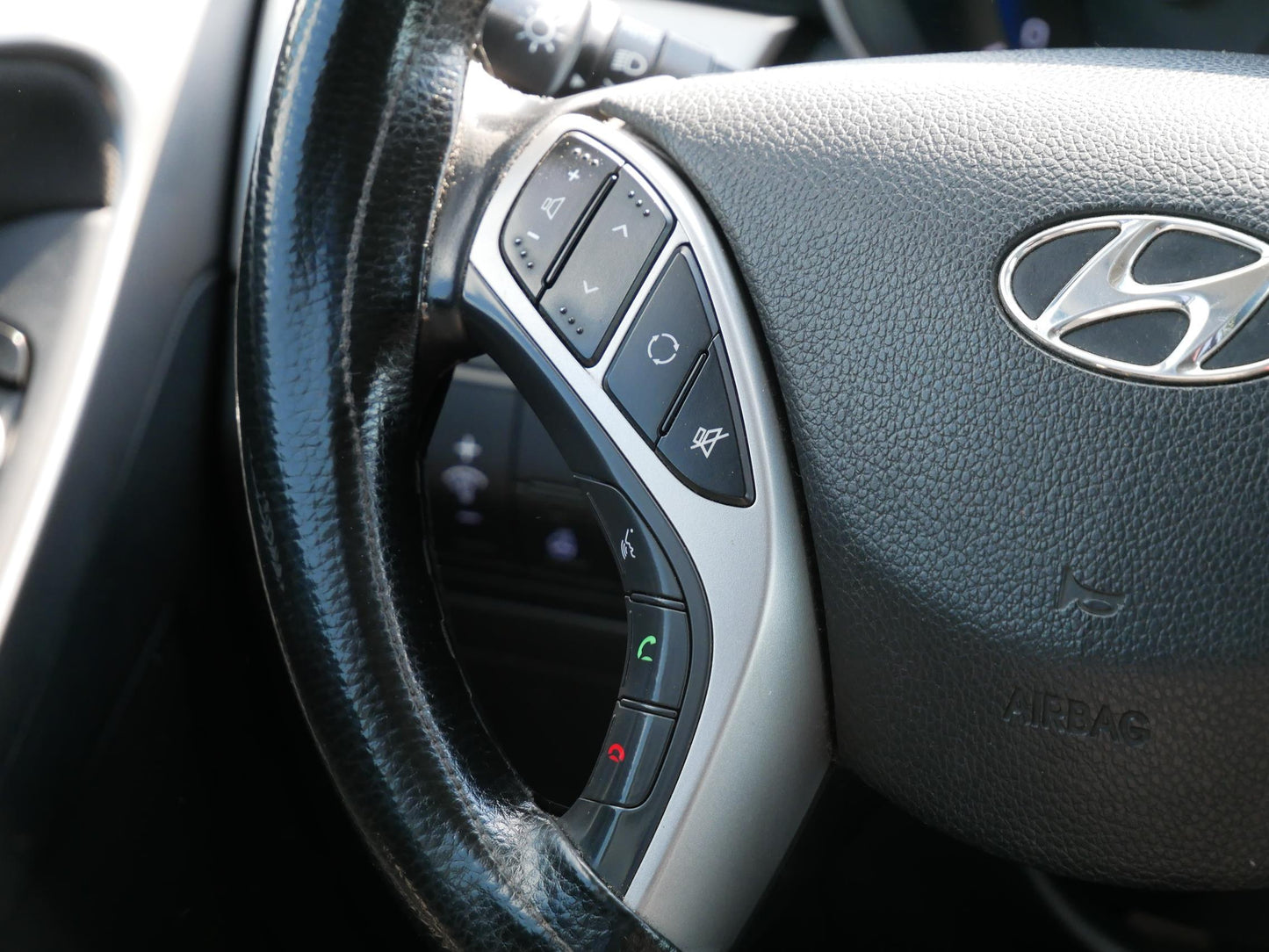 Hyundai i30 1.6 CRDI 81 kW Trikolor