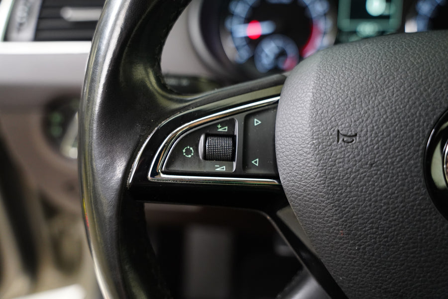 Škoda Octavia 2.0 TDI 135 kW 4x4 L&K – foto 16