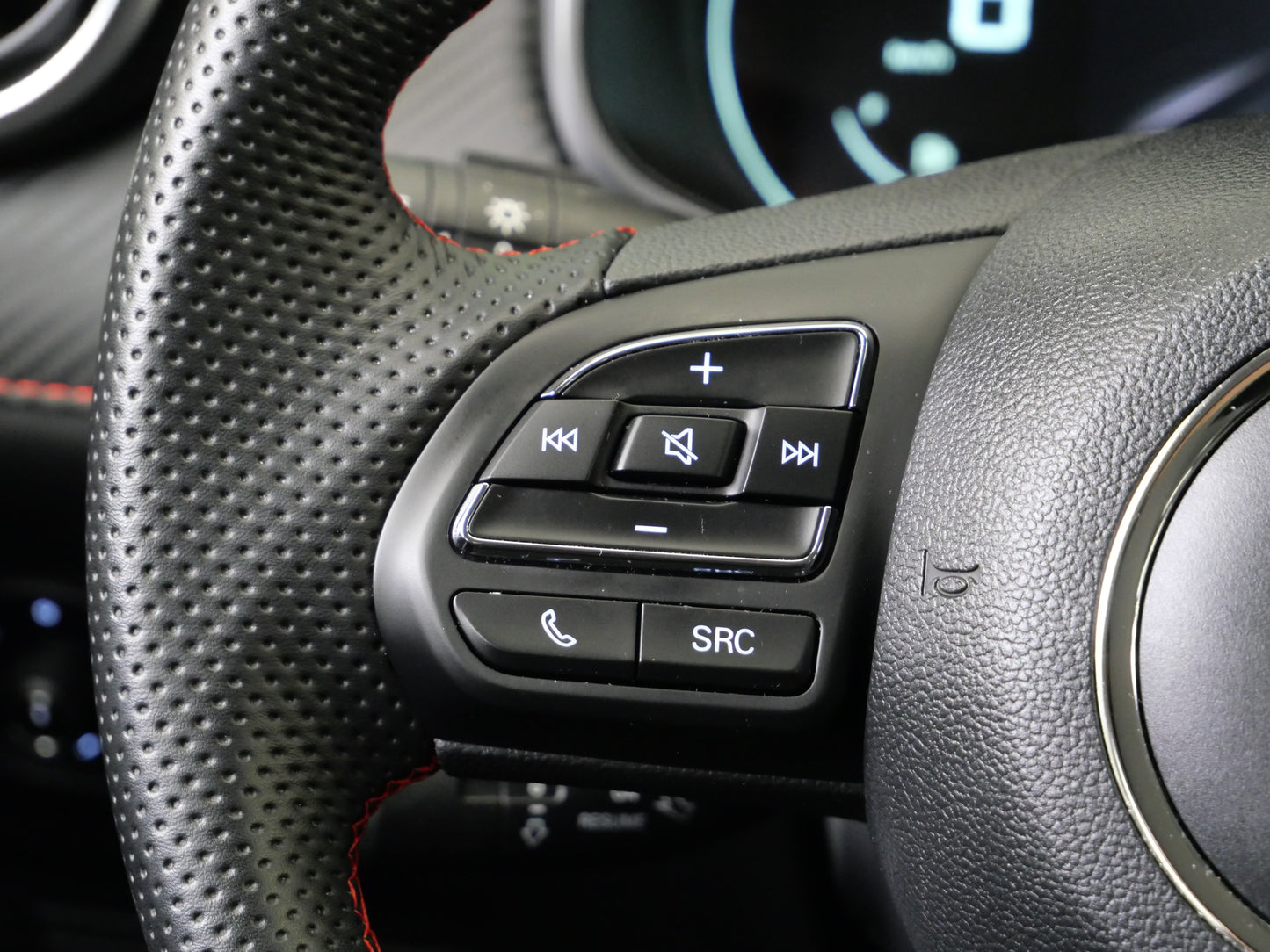 MG ZS 1.0 TGI 82 kW AUT Exclusive