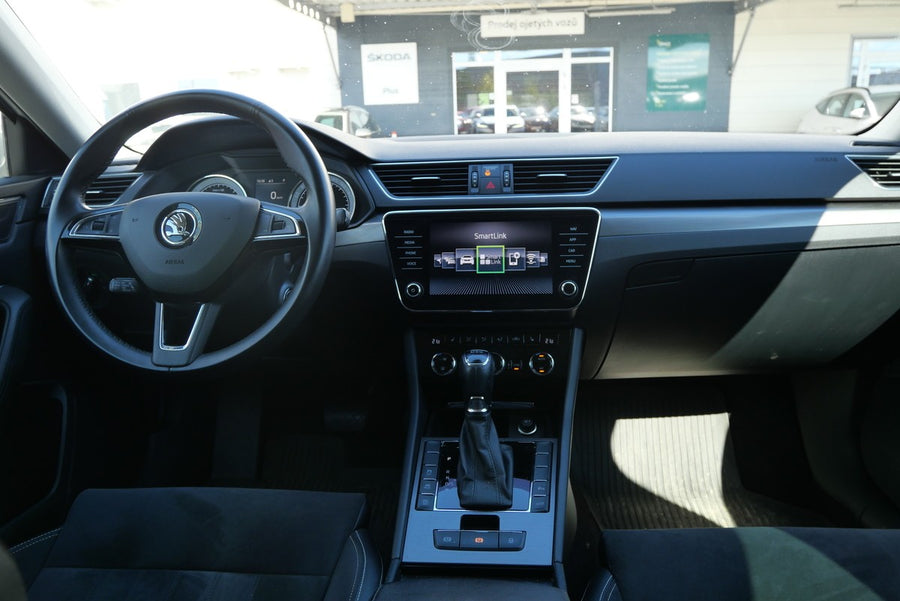 Škoda Superb 2.0 TDI 140 kW Style Combi DSG – foto 6