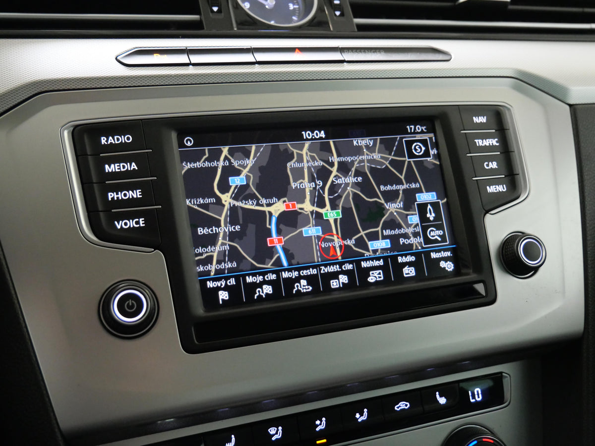 Volkswagen Passat 1.6 TDI 88 kW Comfortline – foto 16