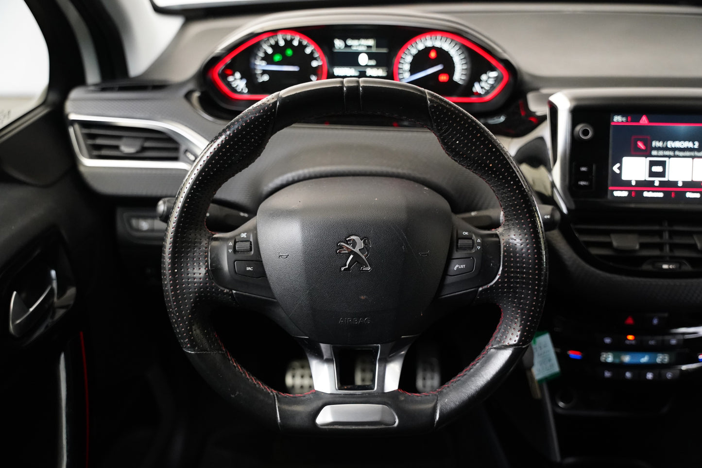 Peugeot 2008 1.2 PureTech 81 kW GT-Line