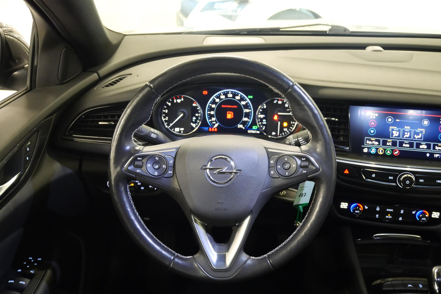 Opel Insignia 2.0 D 128 kW Business Edition