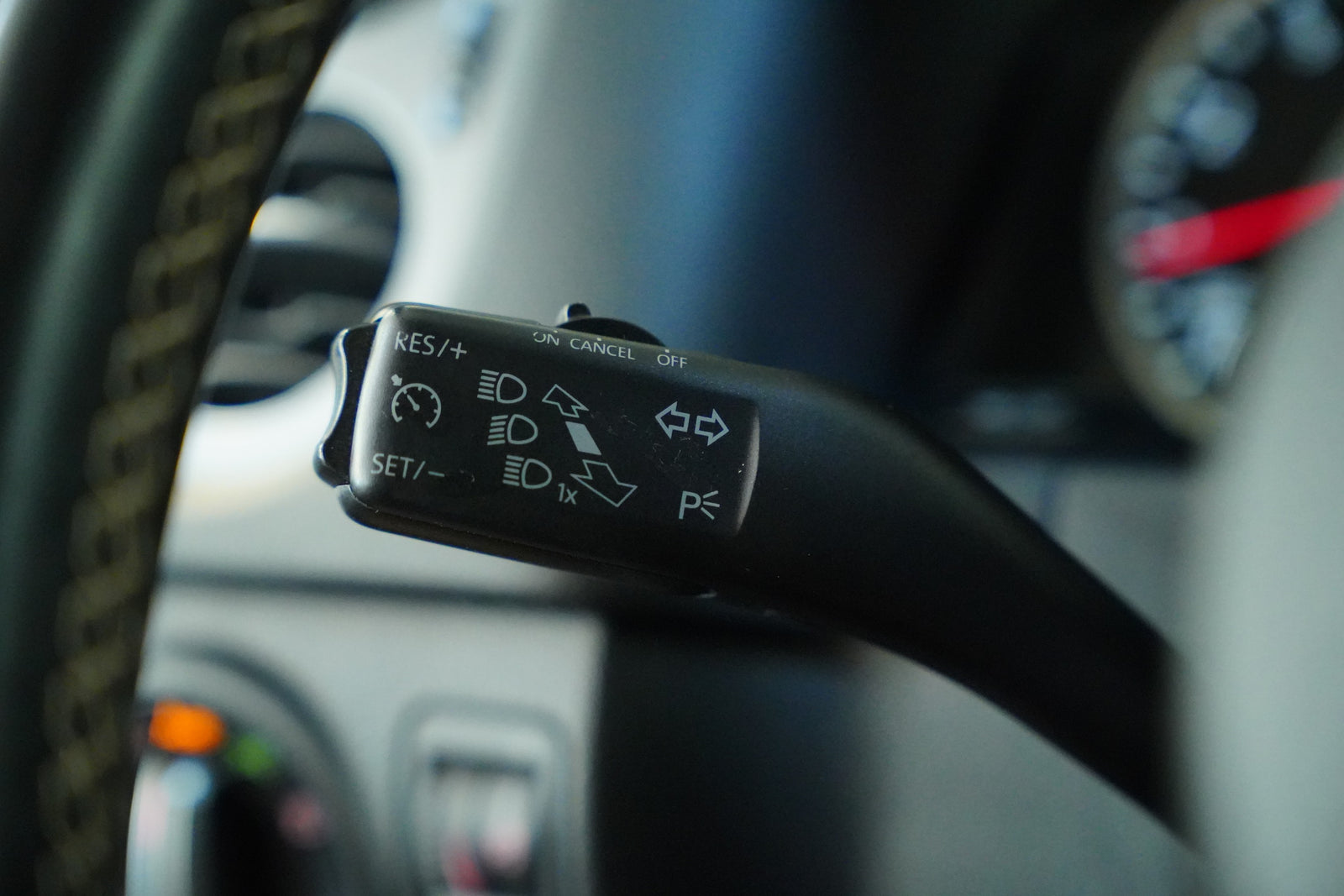 Volkswagen Tiguan 2.0 TSI 132 kW DSG 4Motion – foto 16